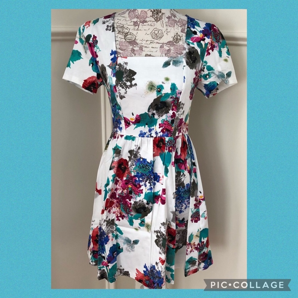 NWT Stretch cotton Dress 💐
